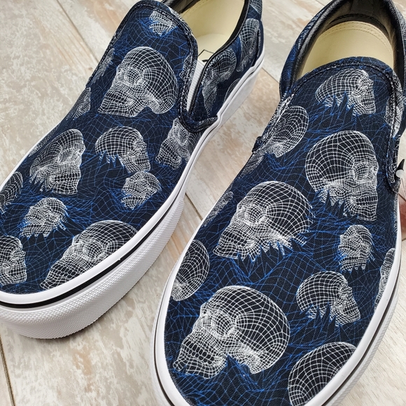 Vans Classic Slip On Wire Frame Skulls - Picture 2 of 9